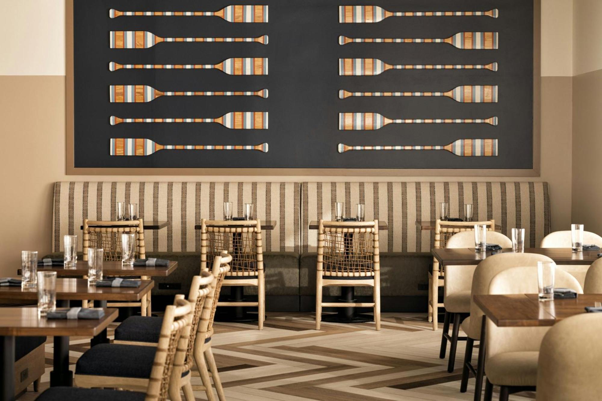Oshkosh Marriott Waterfront Hotel & Convention Center Bagian luar foto