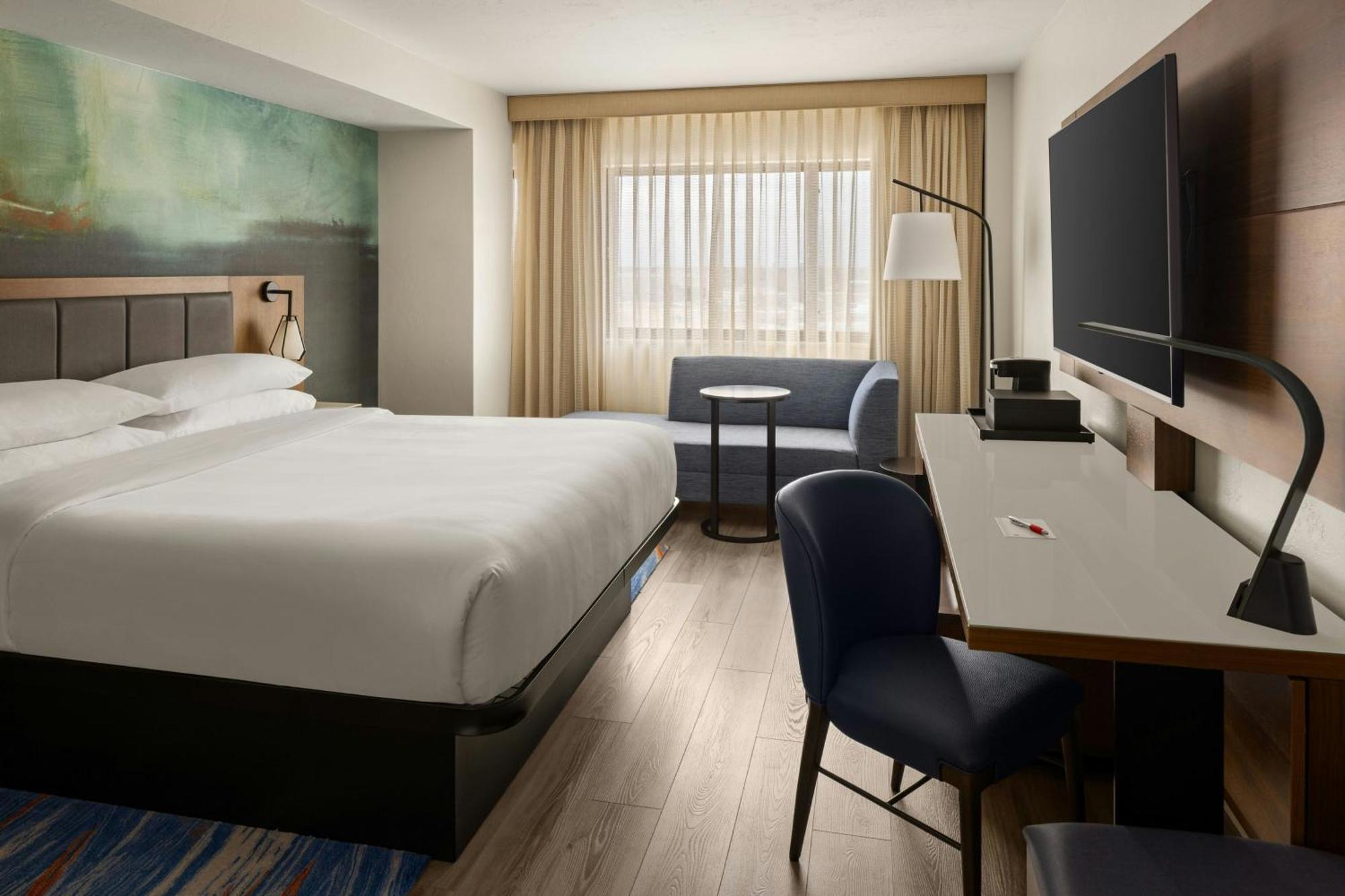 Oshkosh Marriott Waterfront Hotel & Convention Center Bagian luar foto